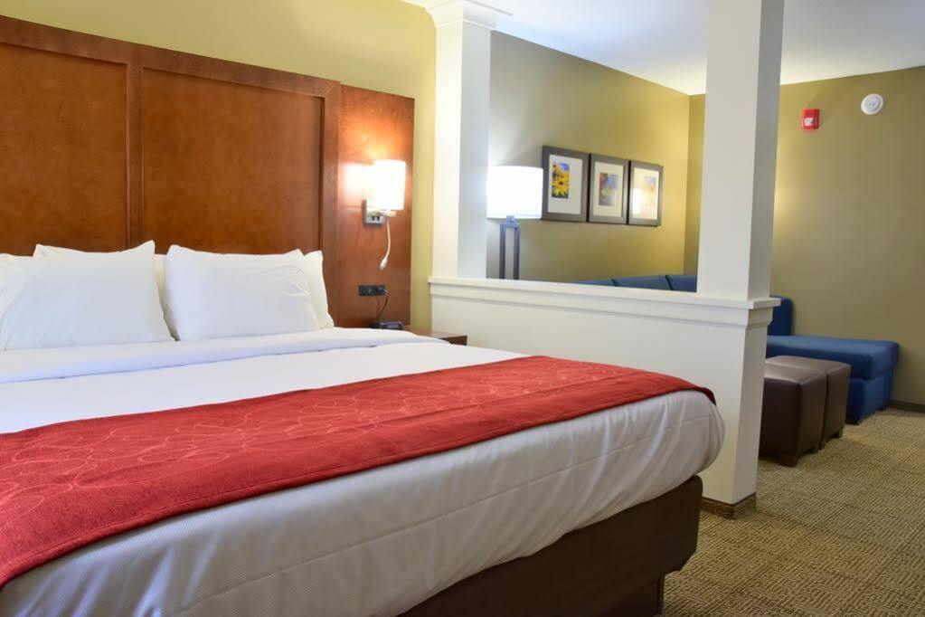 Comfort Suites Dunnellon Near Rainbow Springs Exterior foto